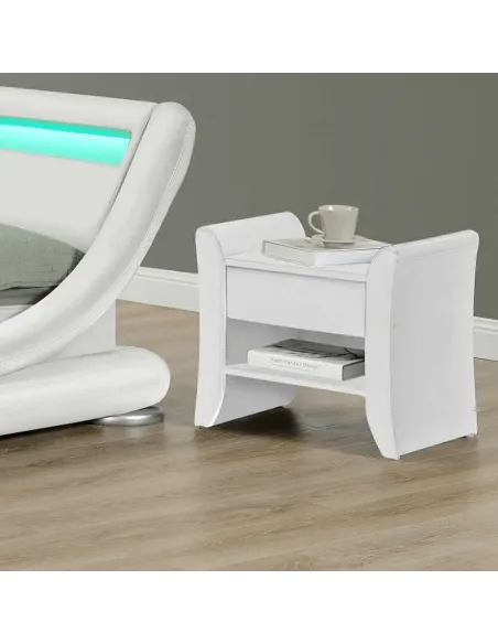 Noptieră BOLTON pentru dormitor, 47x37x44 cm, piele ecologică albă | MobilaOK